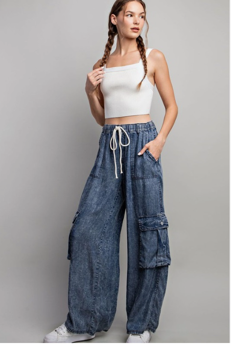 ONE LEFT: Wide Leg Mineral Wash Denim Cargo Pant LIGHT WEIGHT
