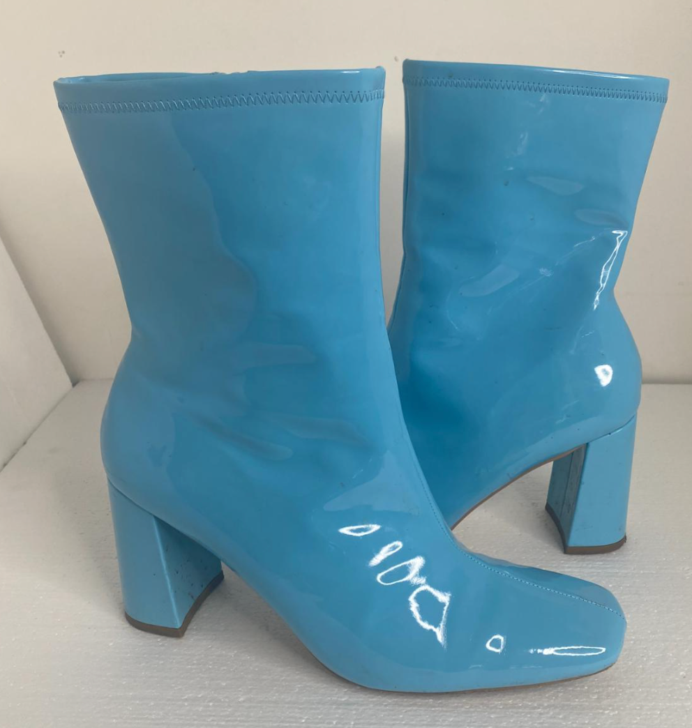 SKY BLUE PATTON LEATHER GO GO BOOTS. RETRO 70s