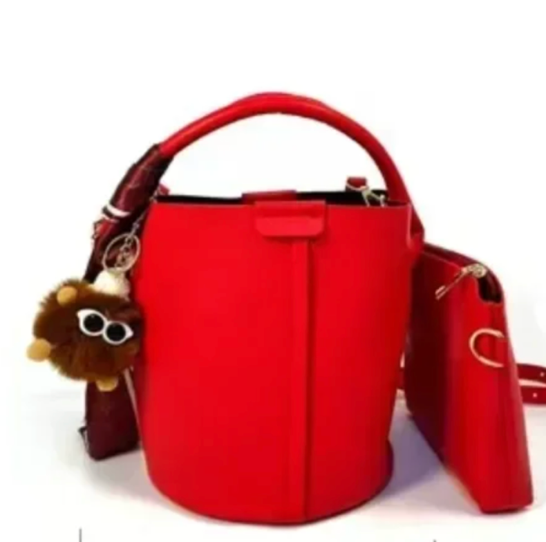 BUCKET TOTE (COLOR OPTIONS) DROPS SEPT 2