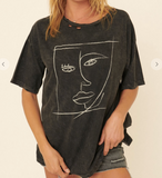 CHALK SKETCH FACE Distressed Tshirt