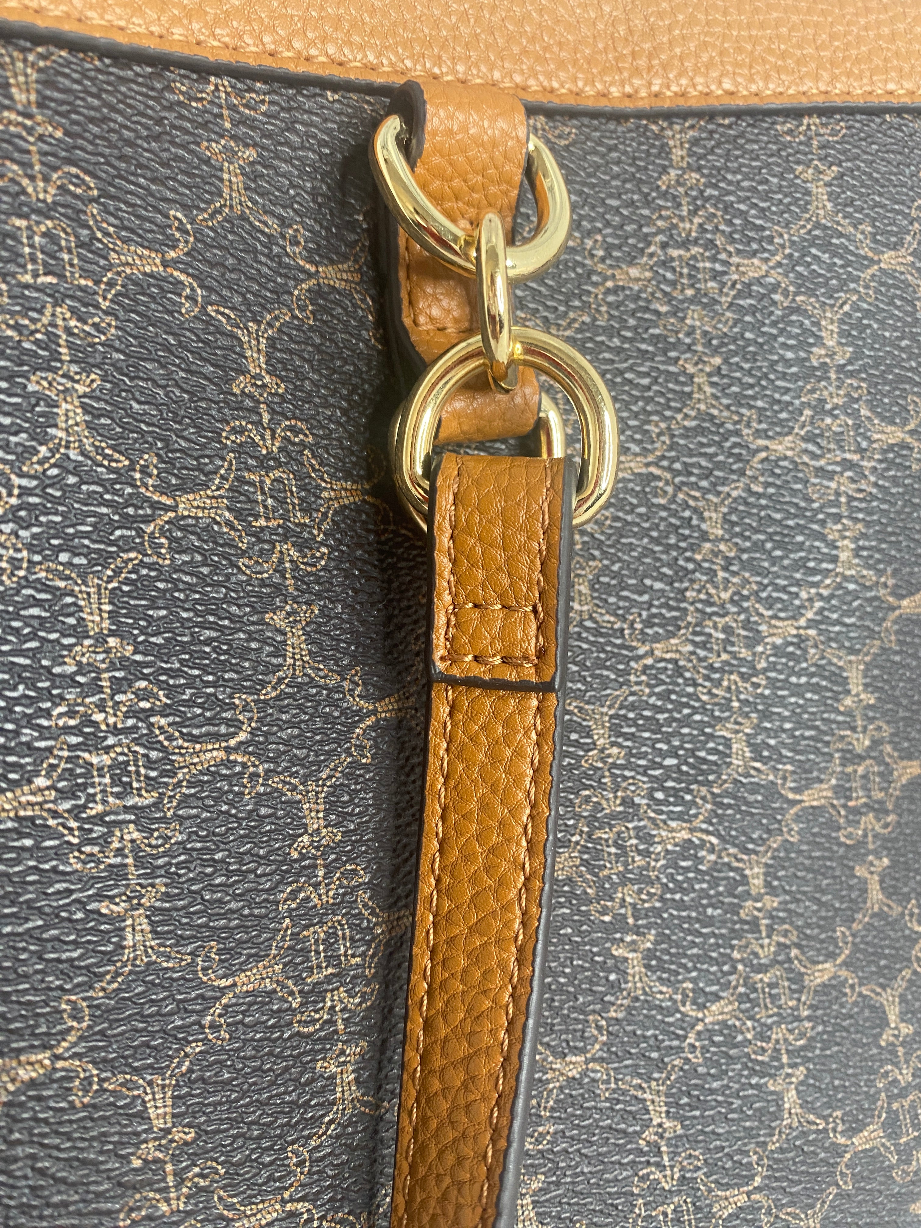 NANETT LEPORE MONOGRAMMED TOTE