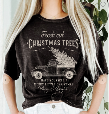 CHRISTMAS VINTAGE TREE TRUCKIN MINERAL WASH TEE