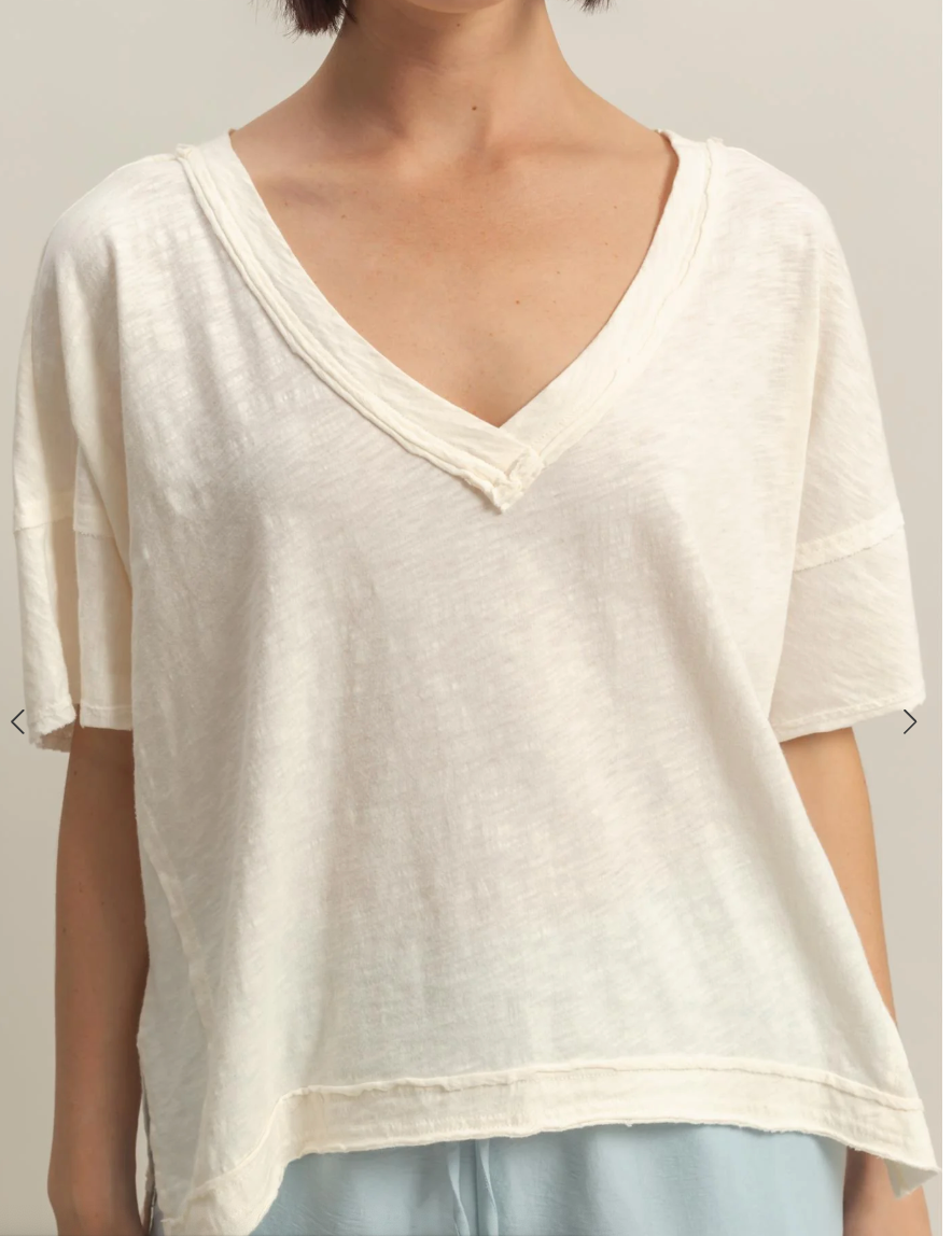 Vneck OuterStitch BoxyTee (Color Options)