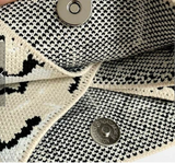 B/W STRIPE KNITTED BEACH WEEKEND  TOTE