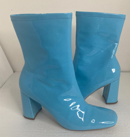 SKY BLUE PATTON LEATHER GO GO BOOTS.  RETRO 70s