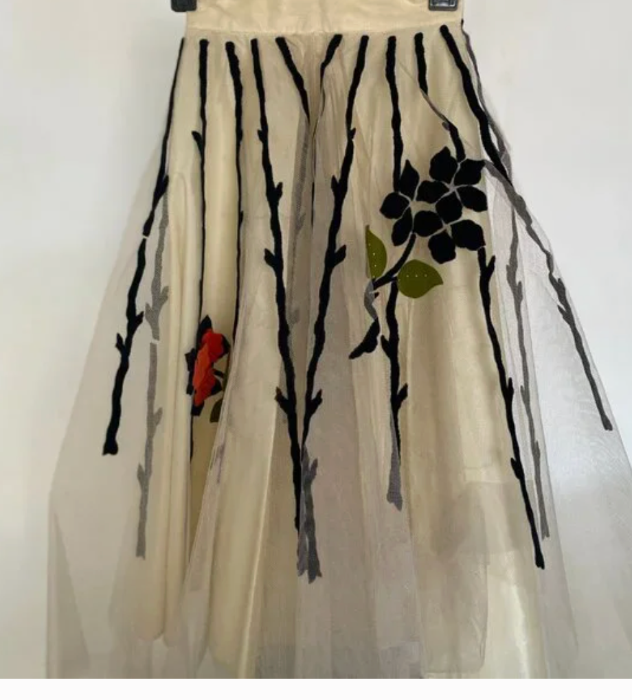1950's Netted FLORAL Embroidered Skirt
