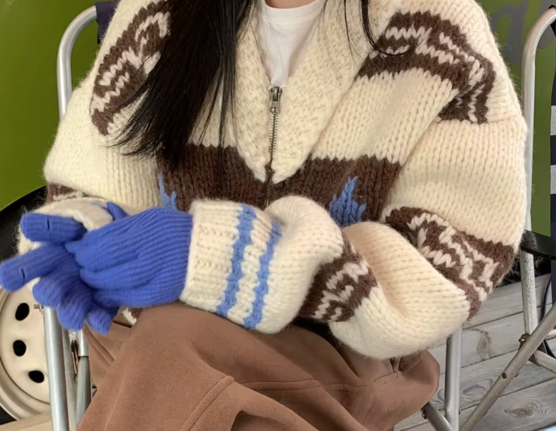 FALL LEAVES Cardigan Sweater