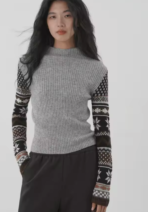 Fitted Graphic Sleeve Knit Sweater (COLOR OPTIONS)