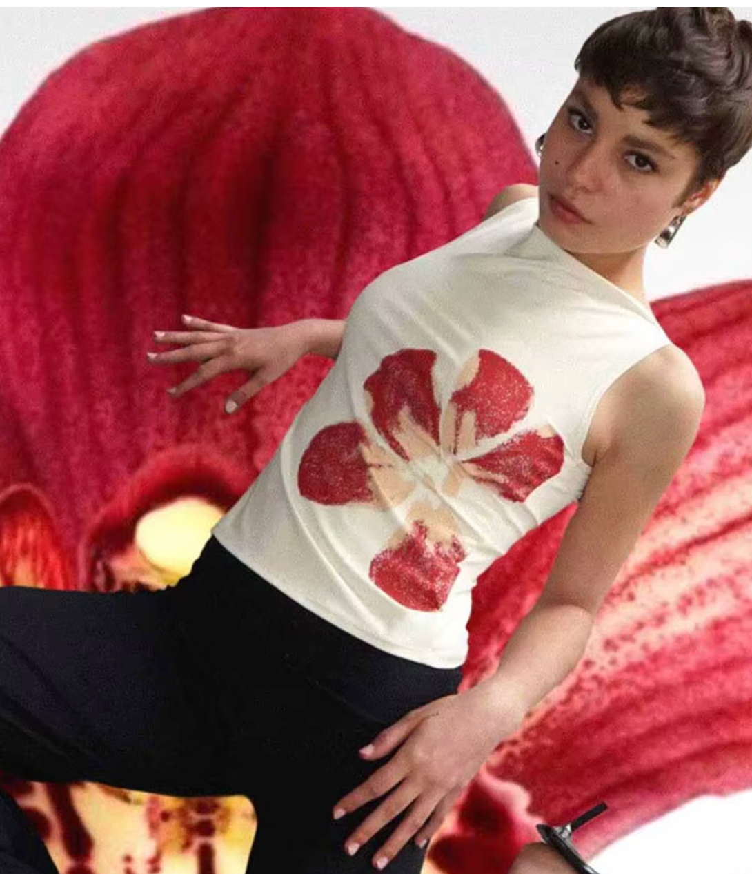 Summer Breeze Sleeveless Flower Shell (Color Options)