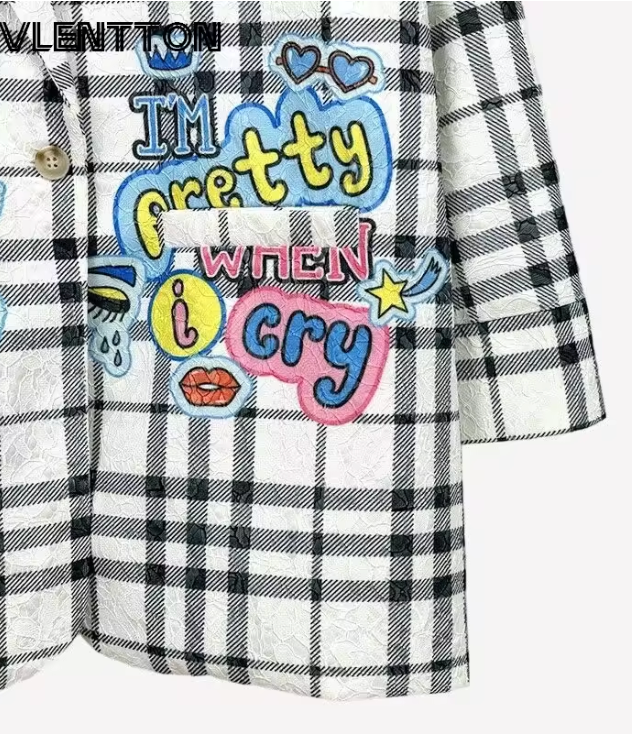 WHITE PLAID GRAPHIC BLAZER