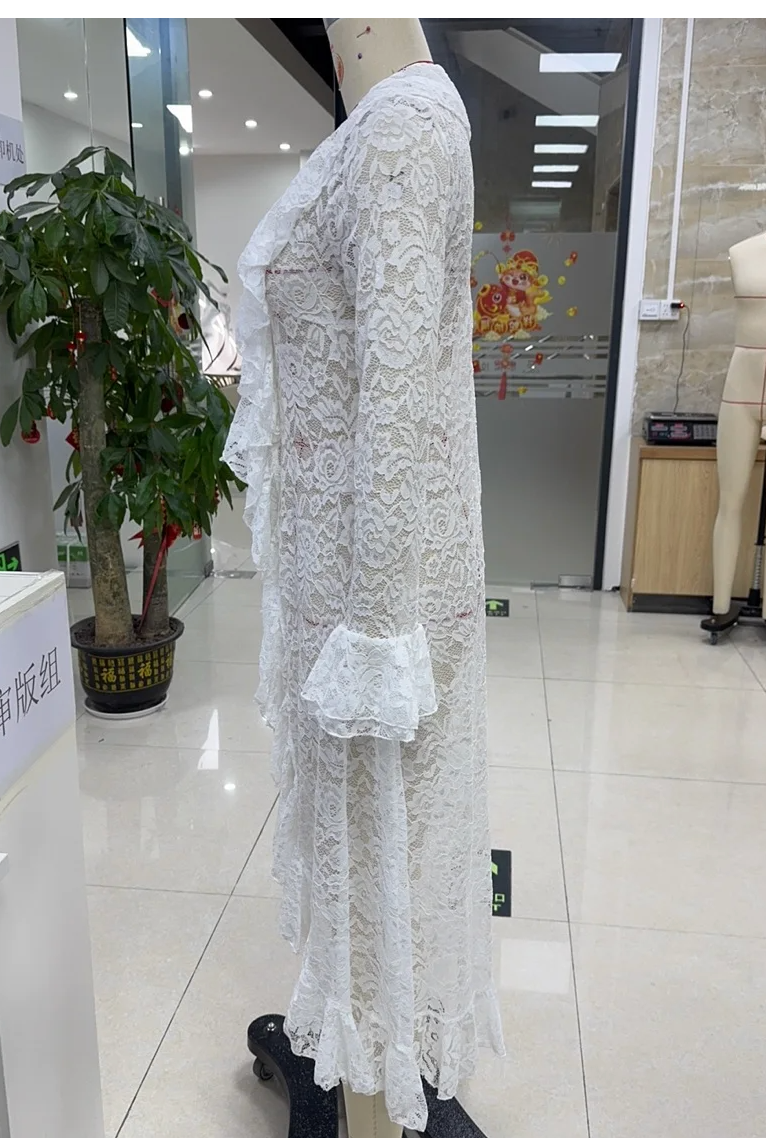 LONG RUFFLE LACE WEEKEND VIBE LONG COVERUP