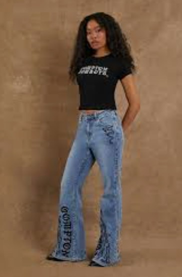 FOREVER 21 COMPTON GRAFFITTI JEANS