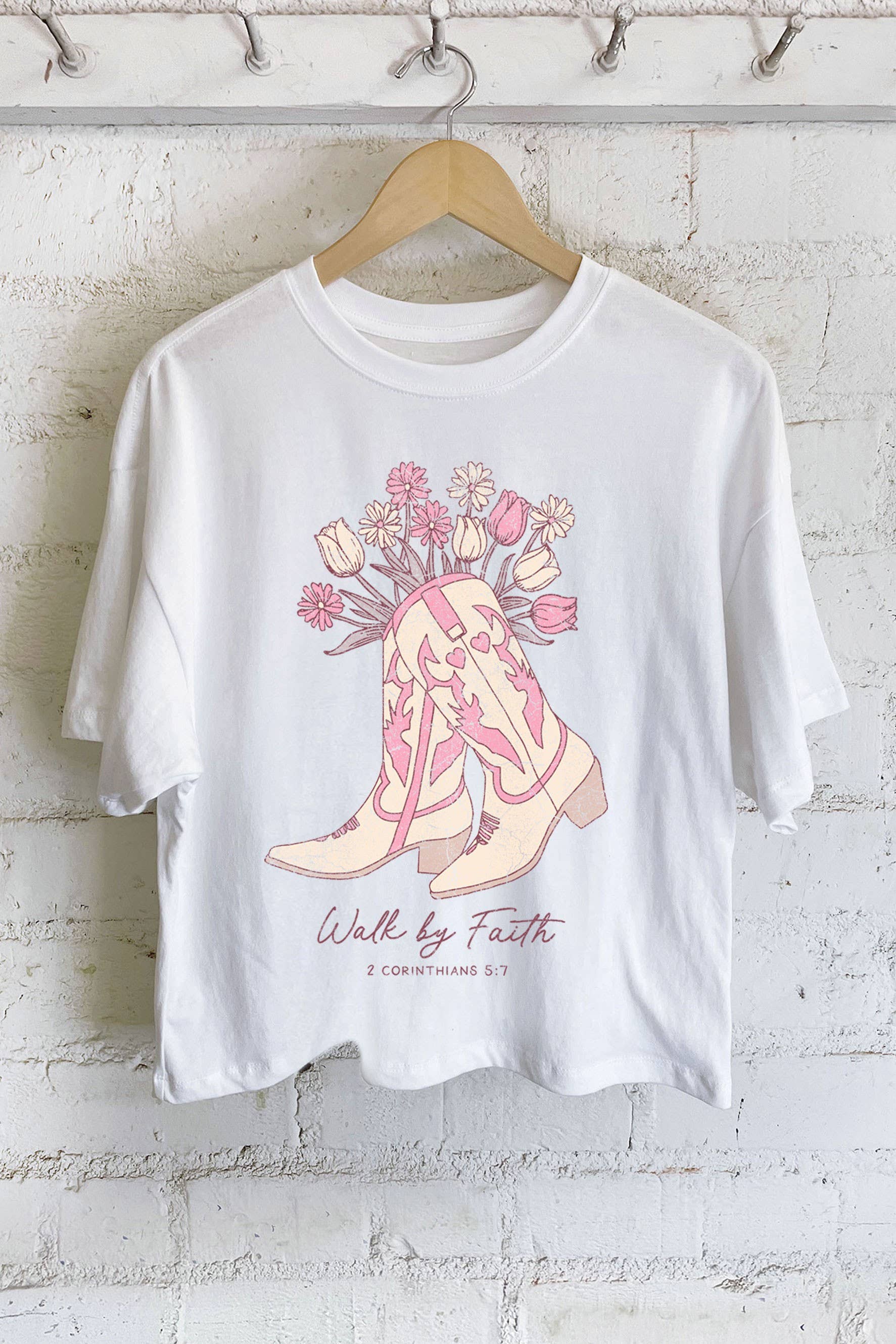 WALK BY FAITH FLOWER BOOTS GRAPHIC LONG CROP TOP