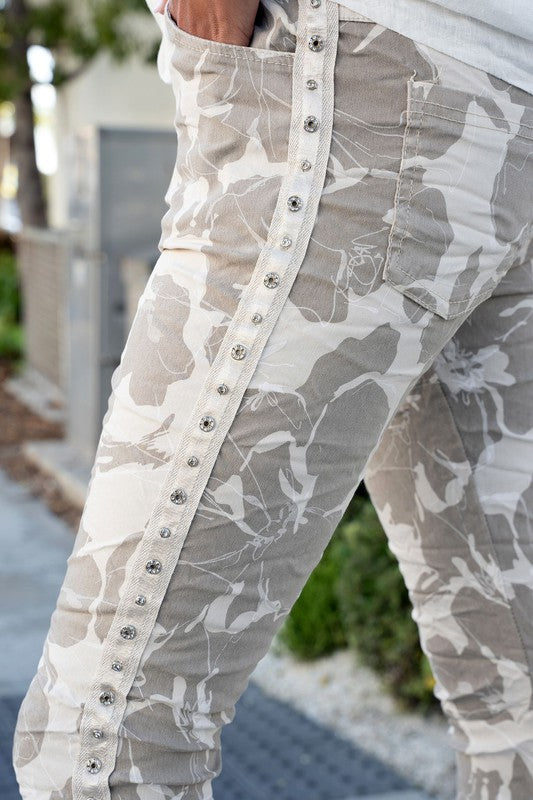 Venti Light Beige Crinkled Joggers Made in Italy