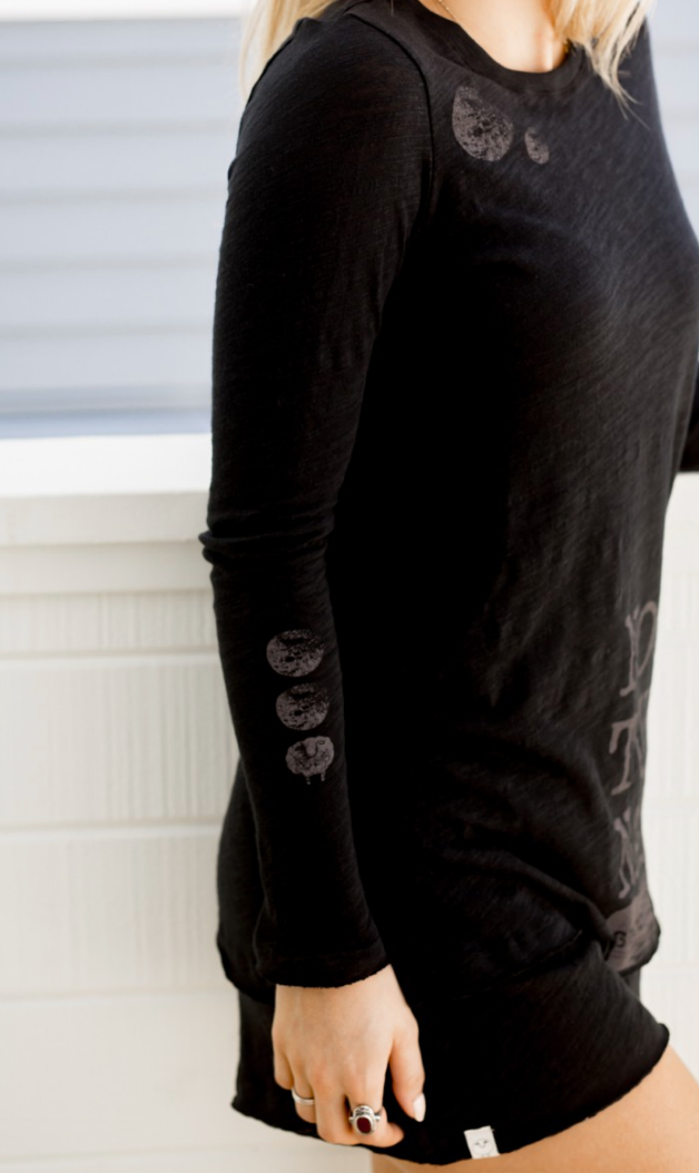 NOCTURNAL GRAPHIC LONG SLEEVE SOFEST BLACK TEE