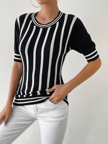 Black and White Half Sleeve Knit Top